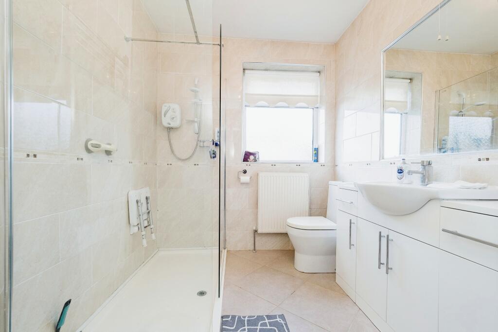 3 bed Bungalow for rent in Romford. From Bairstow Eves Lettings - Romford