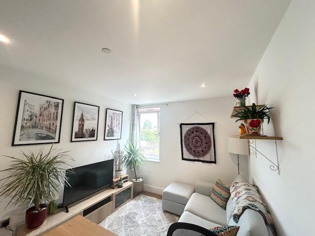 1 bed Apartment for rent in Romford. From Bairstow Eves Lettings - Romford