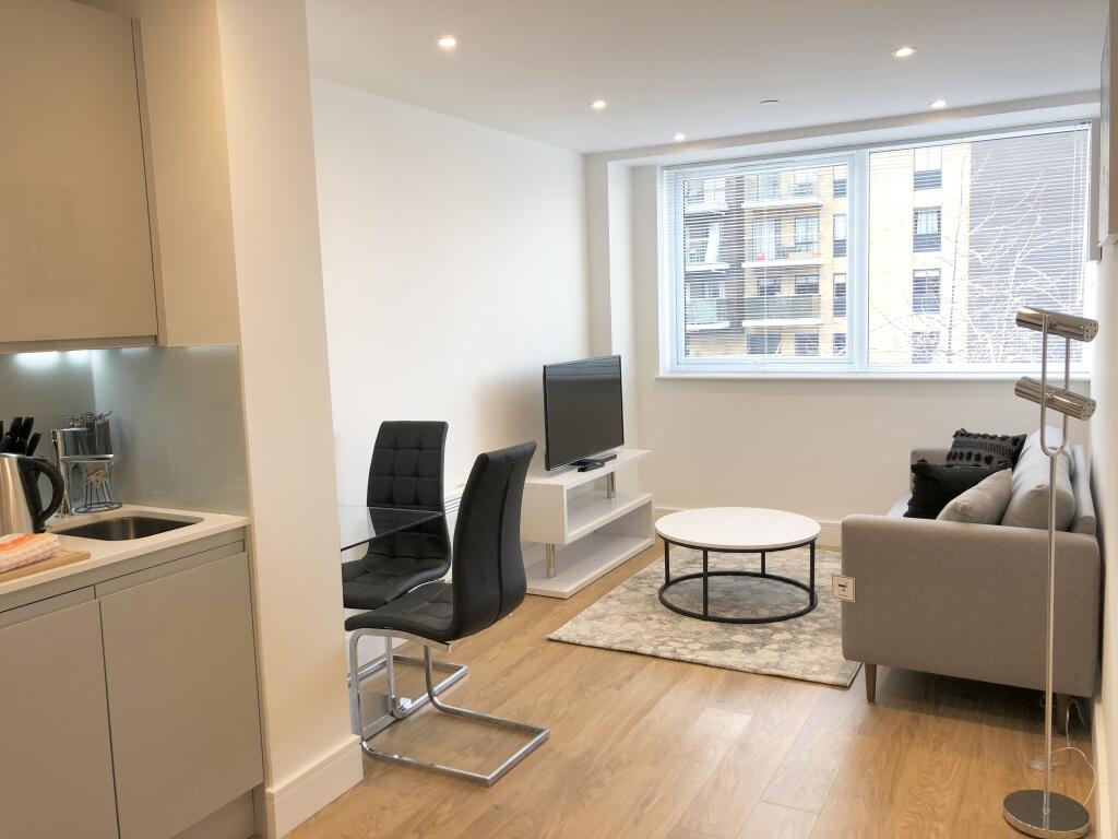 1 bed 1st Floor Flat for rent in Romford. From Bairstow Eves Lettings - Romford