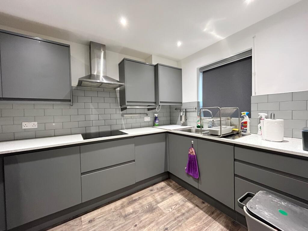 3 bed Detached for rent in Romford. From Bairstow Eves Lettings - Romford