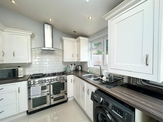 3 bed Detached for rent in Romford. From Bairstow Eves Lettings - Romford
