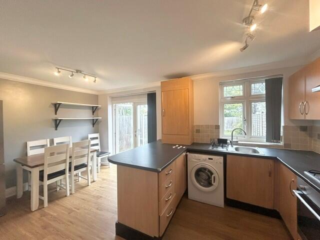 3 bed Detached for rent in Romford. From Bairstow Eves Lettings - Romford