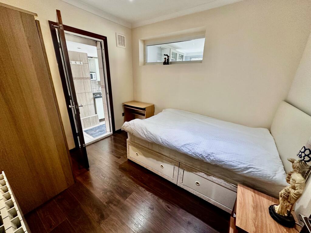 0 bed Studio for rent in Chigwell. From Bairstow Eves - Lettings - Barkingside