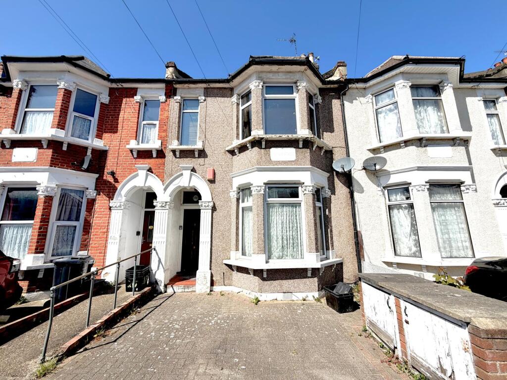 1 bed 1st Floor Flat for rent in Ilford. From Bairstow Eves - Lettings - Barkingside