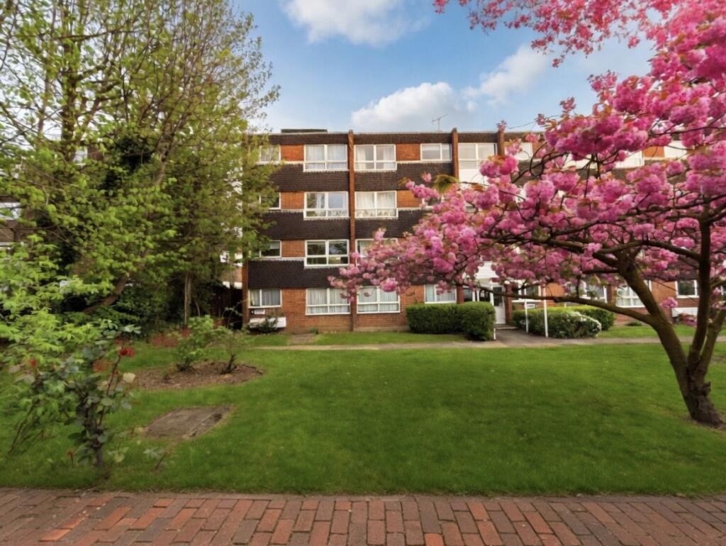 2 bed Detached for rent in Southgate. From Bairstow Eves Lettings (Southgate)