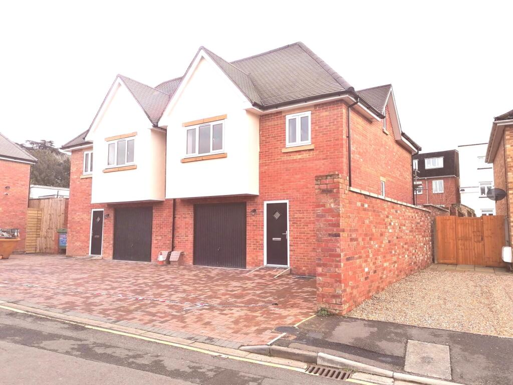 4 bed Detached for rent in Banbury. From Bairstow Eves Lettings - Banbury