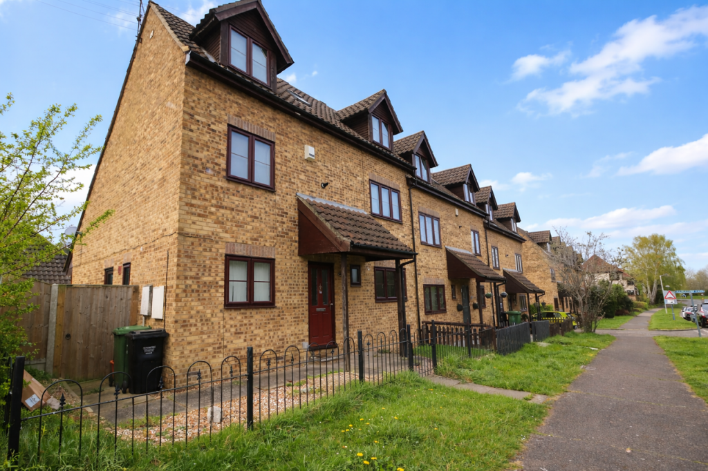 4 bed Detached for rent in Basildon. From Bairstow Eves Lettings - Basildon