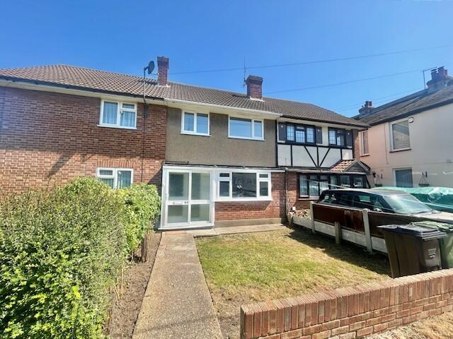 3 bed Mid Terraced House for rent in Basildon. From Bairstow Eves Lettings - Basildon