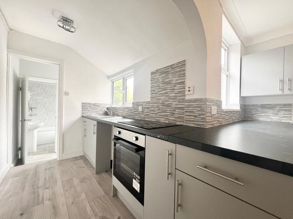 3 bed Mid Terraced House for rent in Beeston. From Bairstow Eves - Beeston 3 bed Mid Terraced House for rent in Beeston. From Bairstow Eves - Beeston