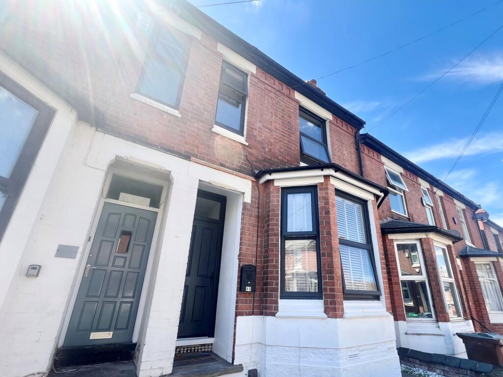 2 bed Mid Terraced House for rent in Nottingham. From Bairstow Eves - Beeston 2 bed Mid Terraced House for rent in Nottingham. From Bairstow Eves - Beeston
