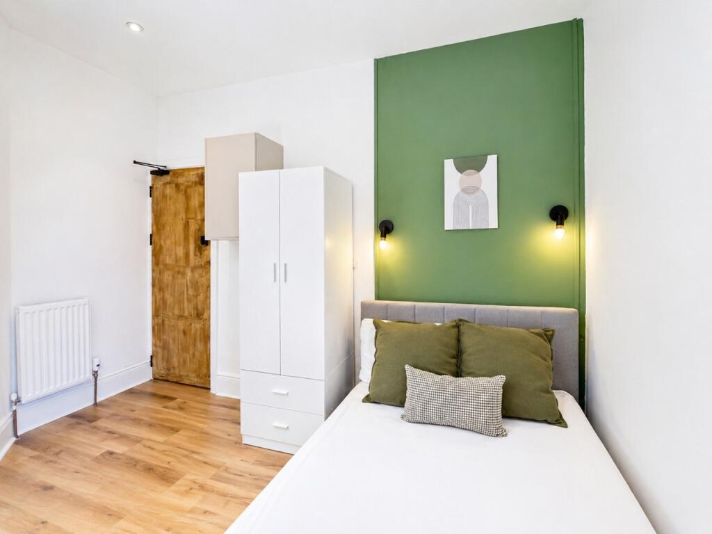 1 bed Detached for rent in Boston. From Bairstow Eves - Boston