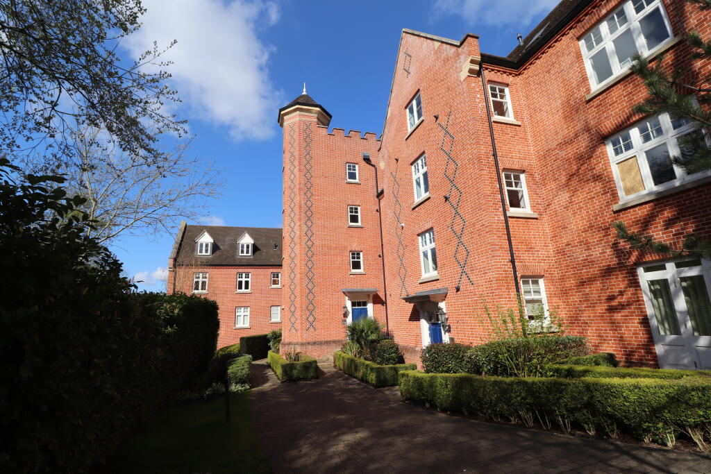 2 bed Apartment for rent in Brentwood. From Bairstow Eves Lettings - Brentwood