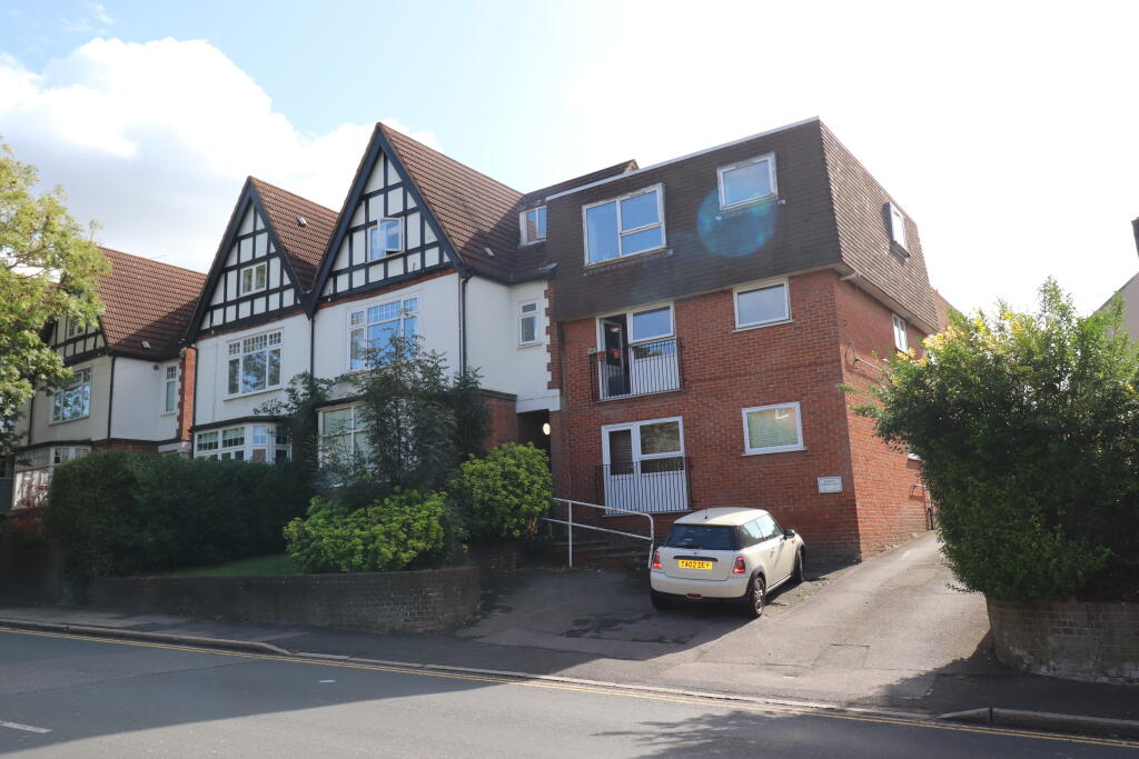 1 bed Apartment for rent in Brentwood. From Bairstow Eves Lettings - Brentwood