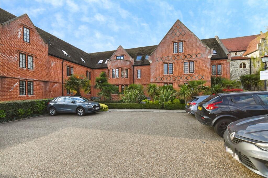 2 bed Apartment for rent in South Weald. From Bairstow Eves Lettings - Brentwood