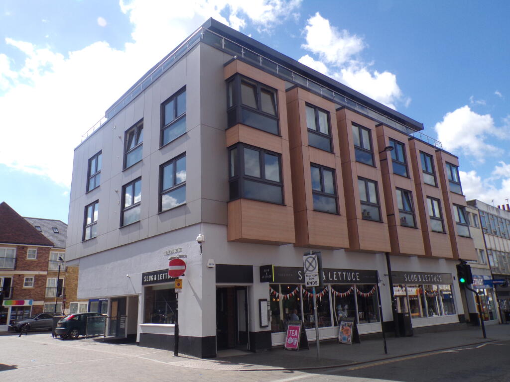 1 bed 1st Floor Flat for rent in South Weald. From Bairstow Eves Lettings - Brentwood 1 bed 1st Floor Flat for rent in South Weald. From Bairstow Eves Lettings - Brentwood