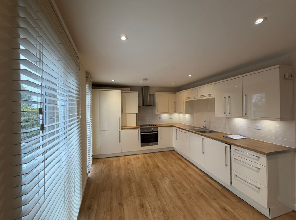 2 bed 1st Floor Flat for rent in Brentwood. From Bairstow Eves Lettings - Brentwood