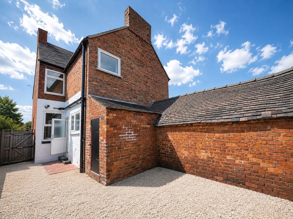 3 bed Detached for rent in Rawnsley. From Bairstow Eves - Cannock 3 bed Detached for rent in Rawnsley. From Bairstow Eves - Cannock