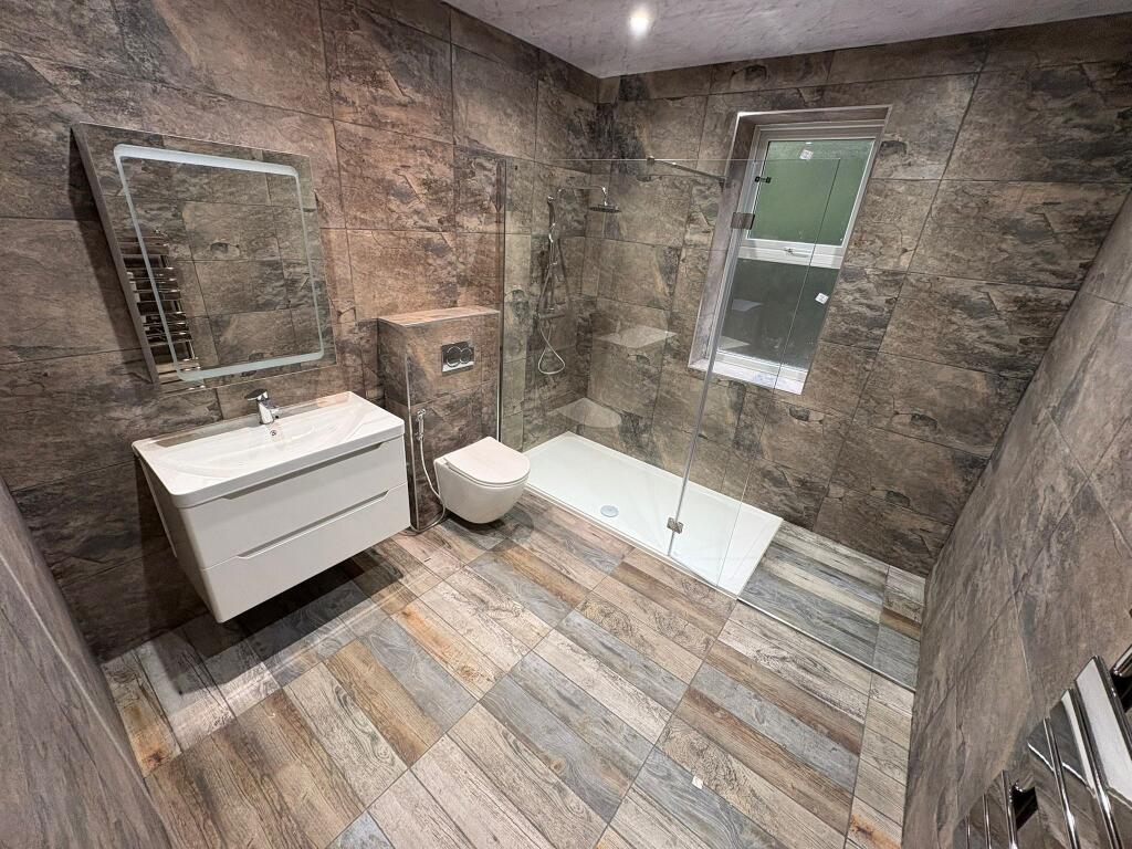 4 bed Studio for rent in Norton Canes. From Bairstow Eves - Cannock 4 bed Studio for rent in Norton Canes. From Bairstow Eves - Cannock