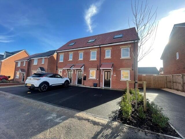 3 bed Mid Terraced House for rent in Hucknall. From Bairstow Eves - Hucknall 3 bed Mid Terraced House for rent in Hucknall. From Bairstow Eves - Hucknall