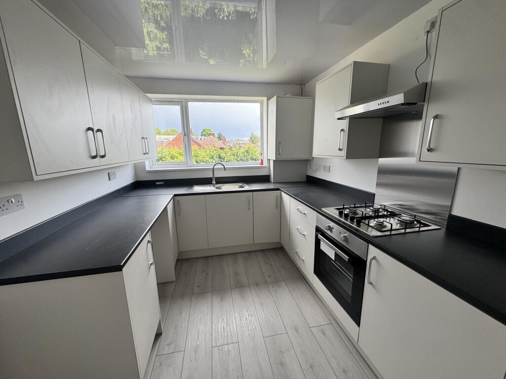 3 bed 1st Floor Flat for rent in Rainworth. From Bairstow Eves - Mansfield