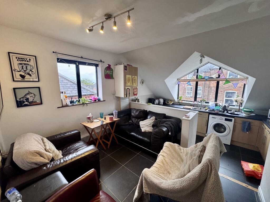 5 bed Apartment for rent in Nottingham. From Bairstow Eves - Nottingham