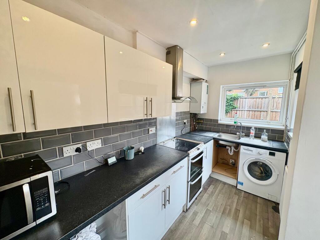 4 bed Detached for rent in Nottingham. From Bairstow Eves - Nottingham
