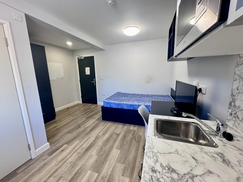 4 bed Studio for rent in Nottingham. From Bairstow Eves - Nottingham 4 bed Studio for rent in Nottingham. From Bairstow Eves - Nottingham