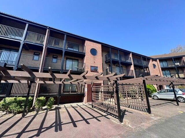4 bed Studio for rent in Nottingham. From Bairstow Eves - Nottingham