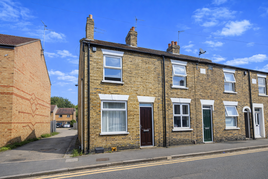 3 bed Detached for rent in Peterborough. From Bairstow Eves - Peterborough