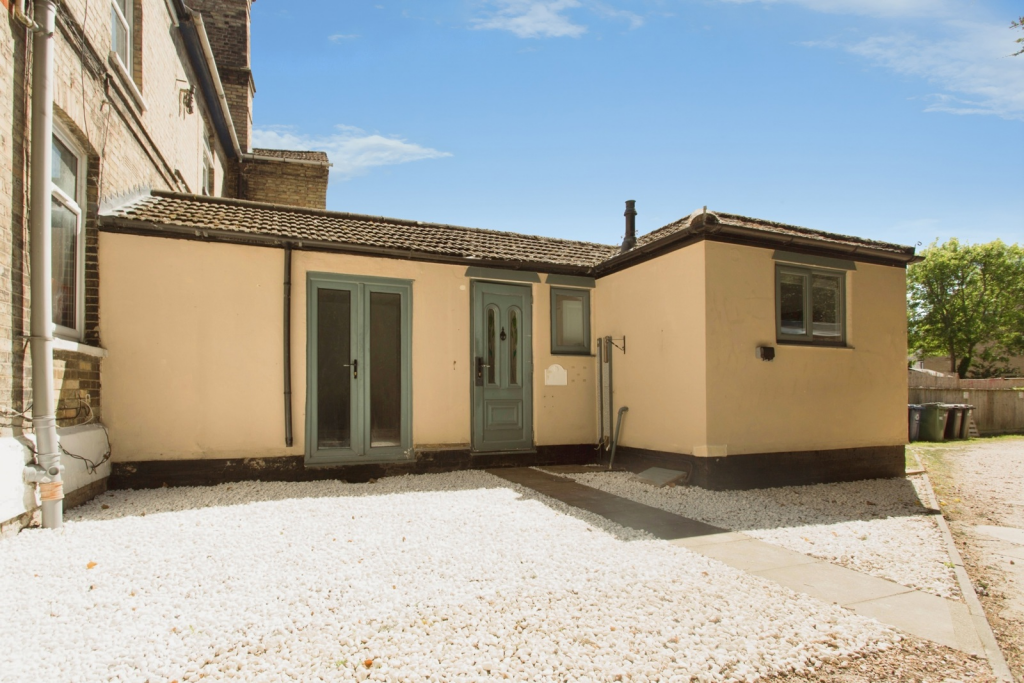 1 bed Apartment for rent in Huntingdon. From Bairstow Eves - Peterborough