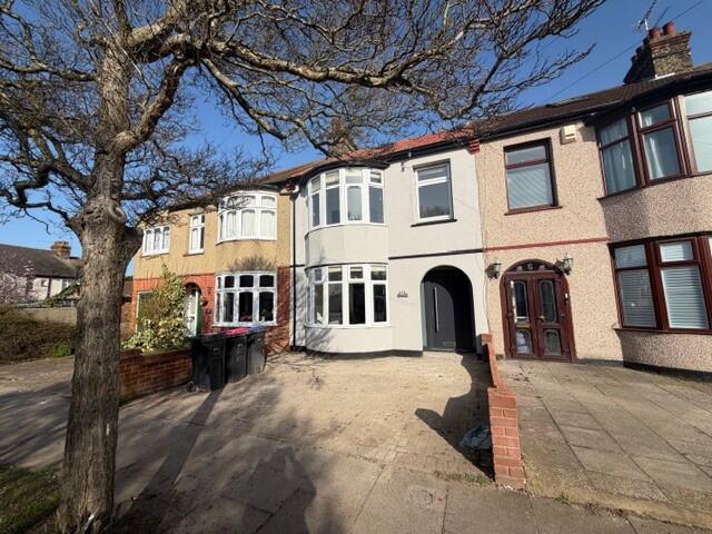 1 bed House Share for rent in Southend-on-Sea. From Bairstow Eves - Southend-on-Sea