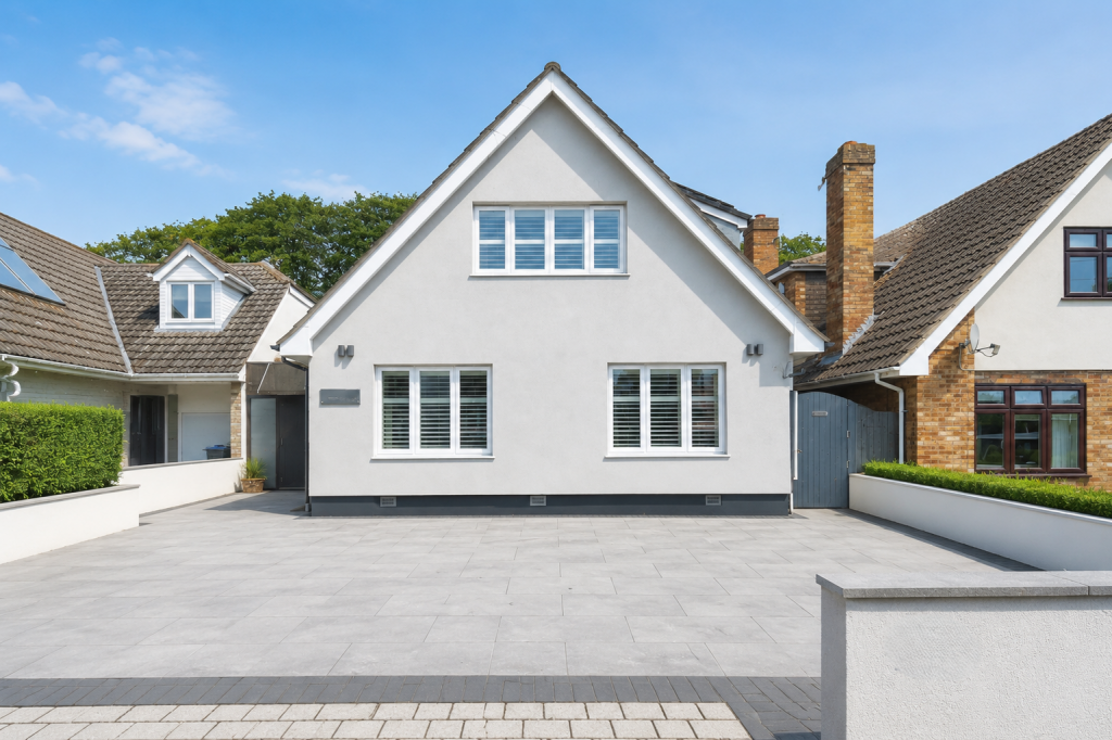 6 bed Detached for rent in Daws Heath. From Bairstow Eves - Southend-on-Sea