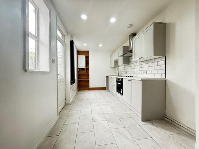 3 bed Semi Detached for rent in Kirkby-in-Ashfield. From Bairstow Eves - Sutton in Ashfield 3 bed Semi Detached for rent in Kirkby-in-Ashfield. From Bairstow Eves - Sutton in Ashfield