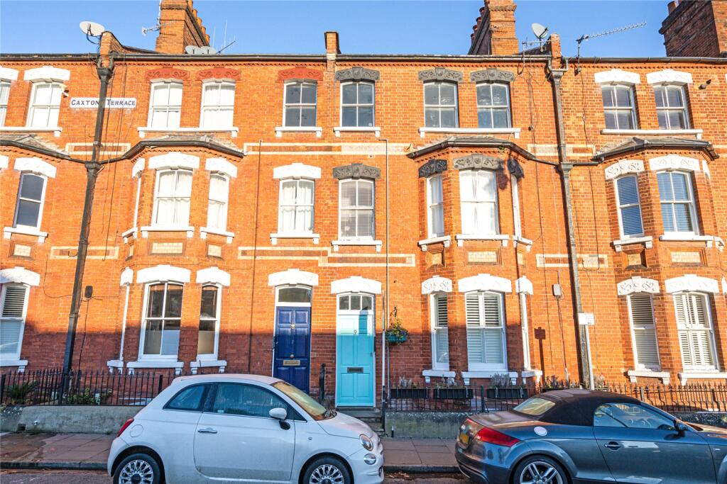 2 bed Apartment for rent in Henley-on-Thames. From Ballards Estate Agents - Henley On Thames