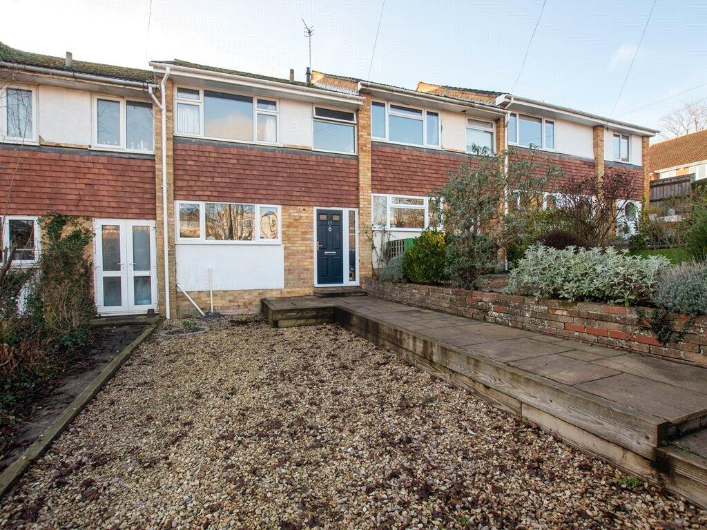 3 bed Mid Terraced House for rent in Henley-on-Thames. From Ballards Estate Agents - Henley On Thames