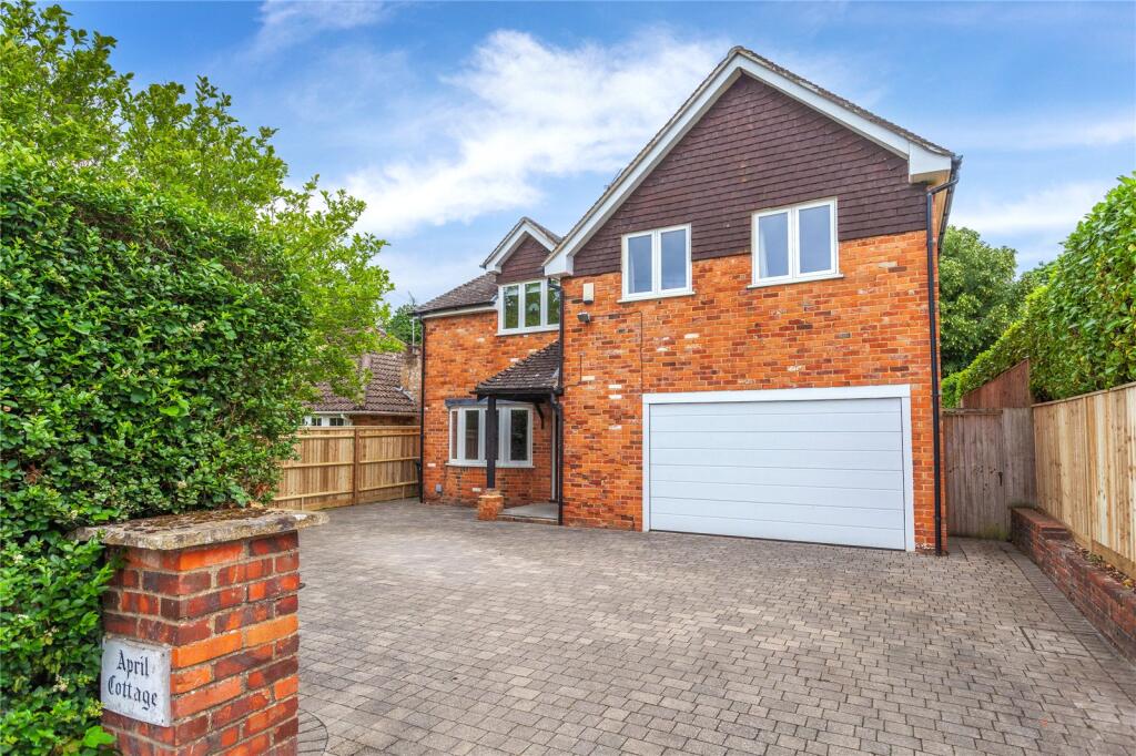 4 bed Detached for rent in Wargrave. From Ballards Estate Agents - Twyford