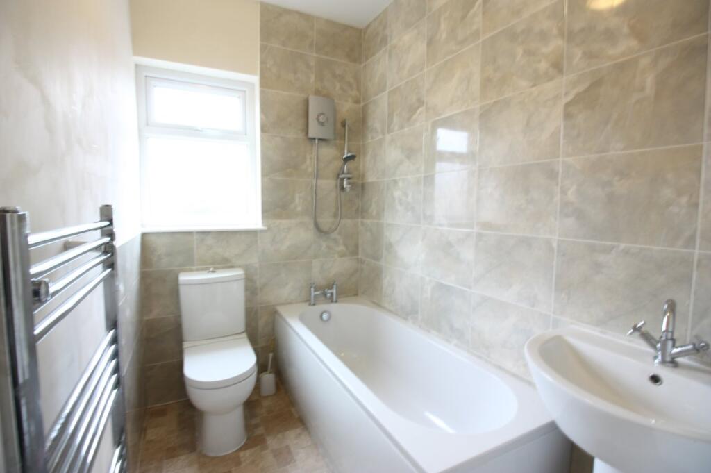 3 bed Mid Terraced House for rent in Conisbrough. From Beecroft Estates - Mexborough