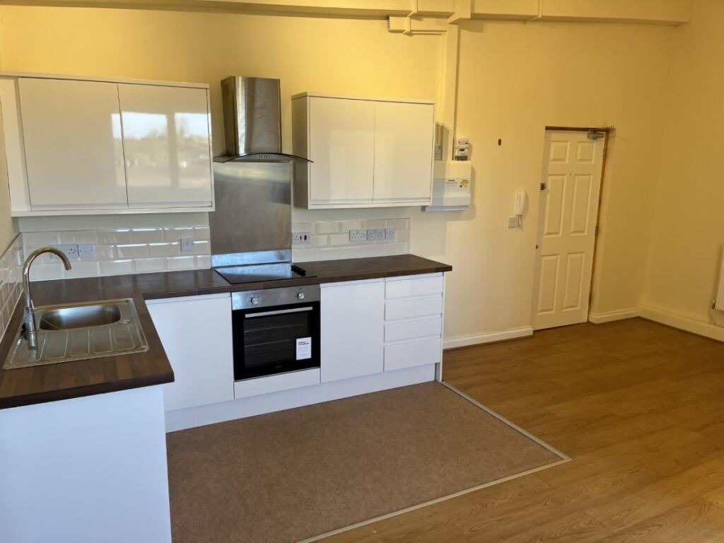 2 bed Apartment for rent in Kiveton Park. From Beecroft Estates - Mexborough