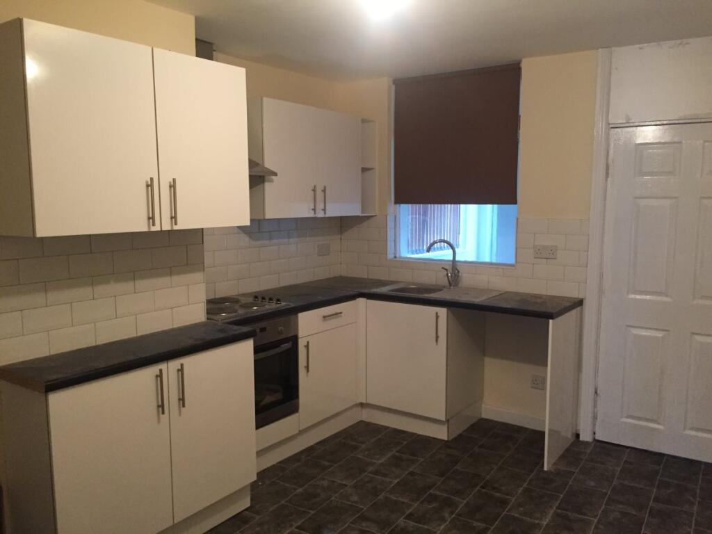 2 bed Mid Terraced House for rent in Wombwell. From Beecroft Estates - Mexborough