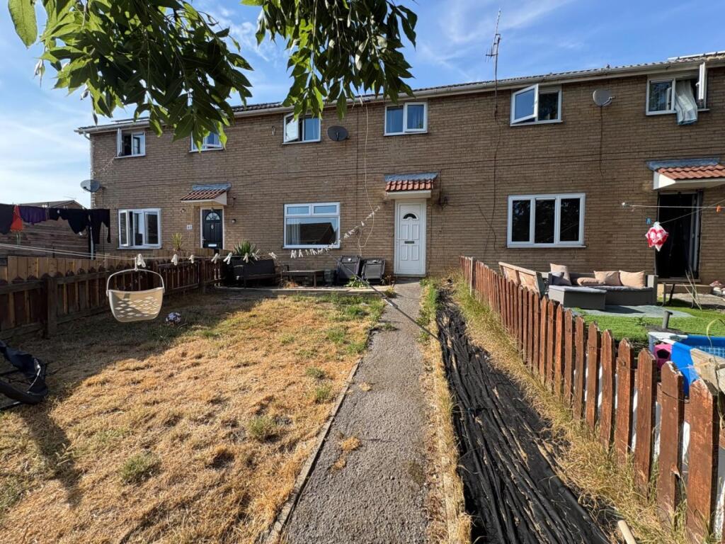 3 bed Town House for rent in Upper Hoyland. From Beecroft Estates - Mexborough 3 bed Town House for rent in Upper Hoyland. From Beecroft Estates - Mexborough