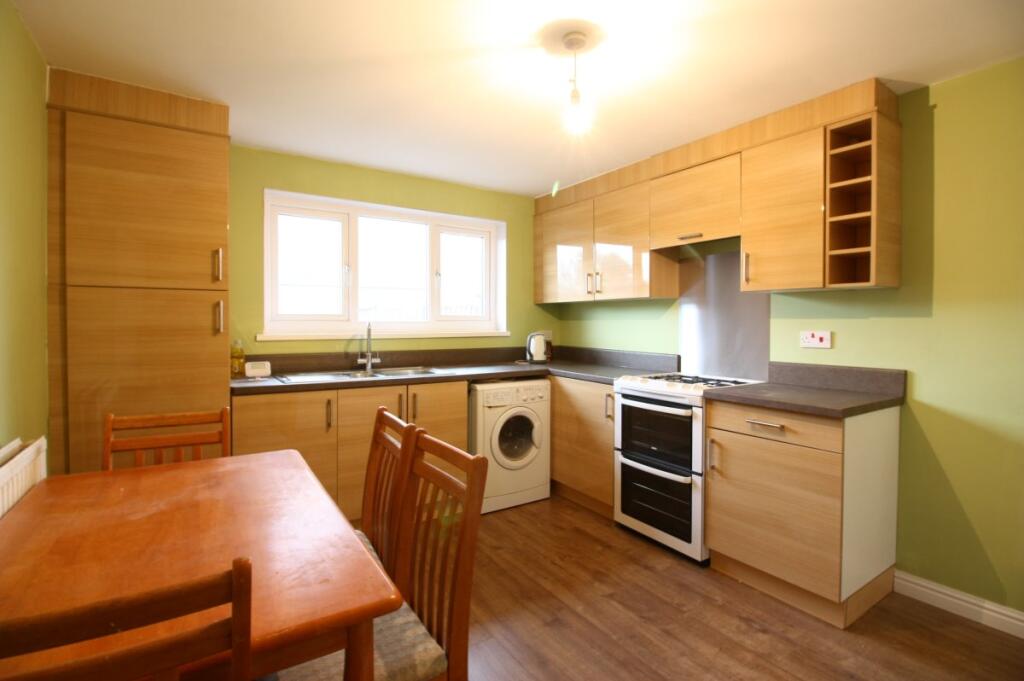 3 bed Semi Detached for rent in Mexborough. From Beecroft Estates - Mexborough