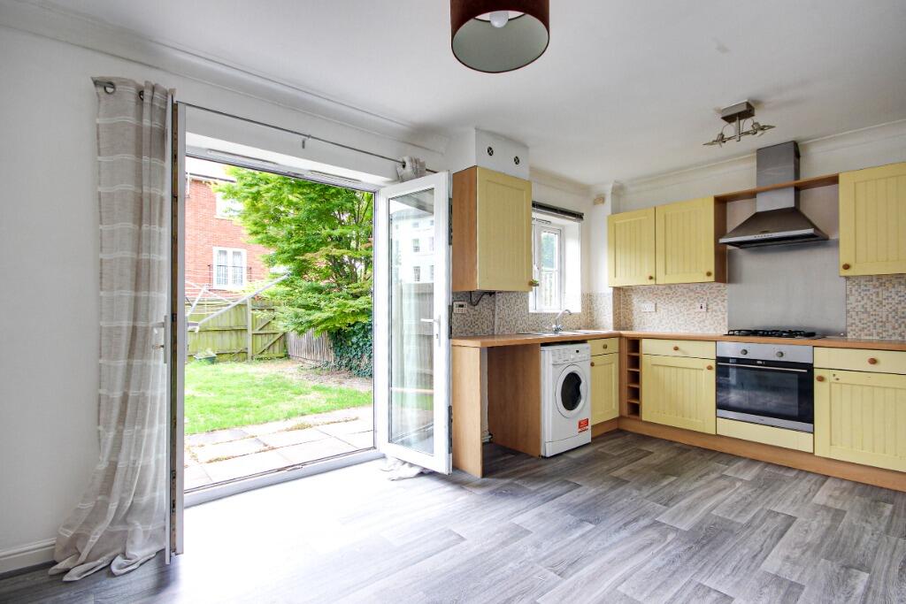 4 bed Semi Detached for rent in Gloucester. From Belvoir Gloucester - Gloucester