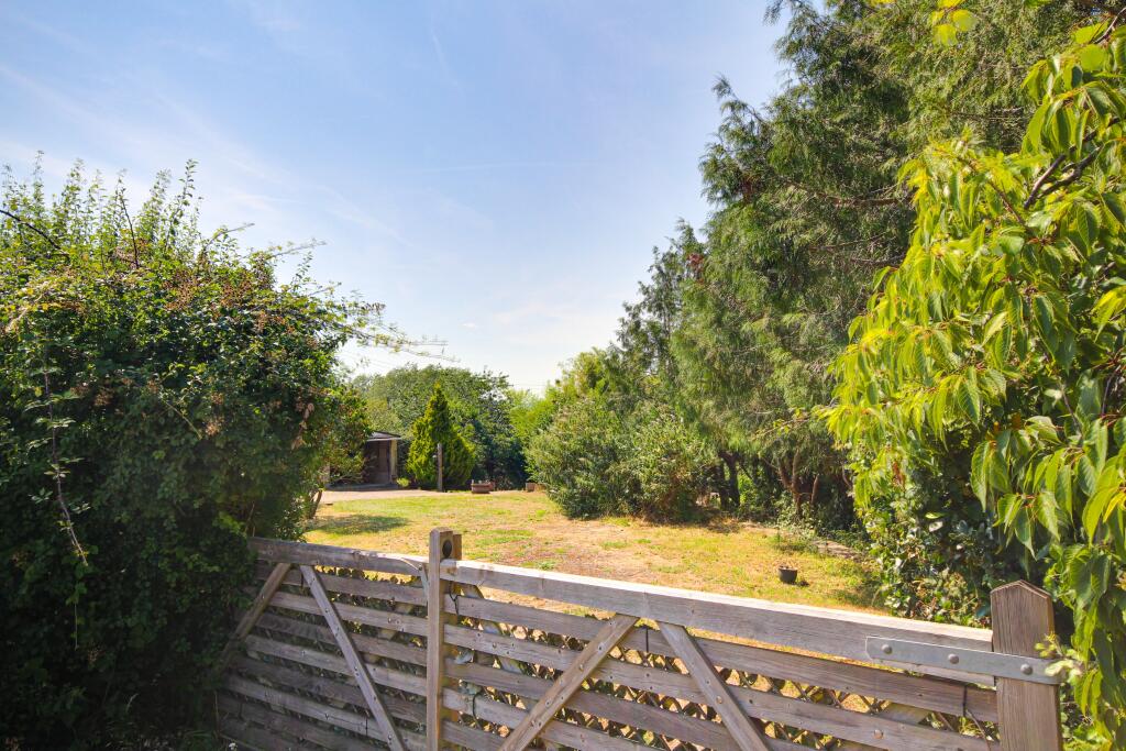 3 bed Detached for rent in Farleys End. From Belvoir Gloucester - Gloucester