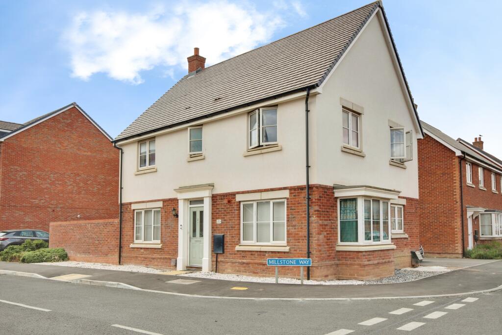 4 bed Detached for rent in Gloucester. From Belvoir Gloucester - Gloucester 4 bed Detached for rent in Gloucester. From Belvoir Gloucester - Gloucester