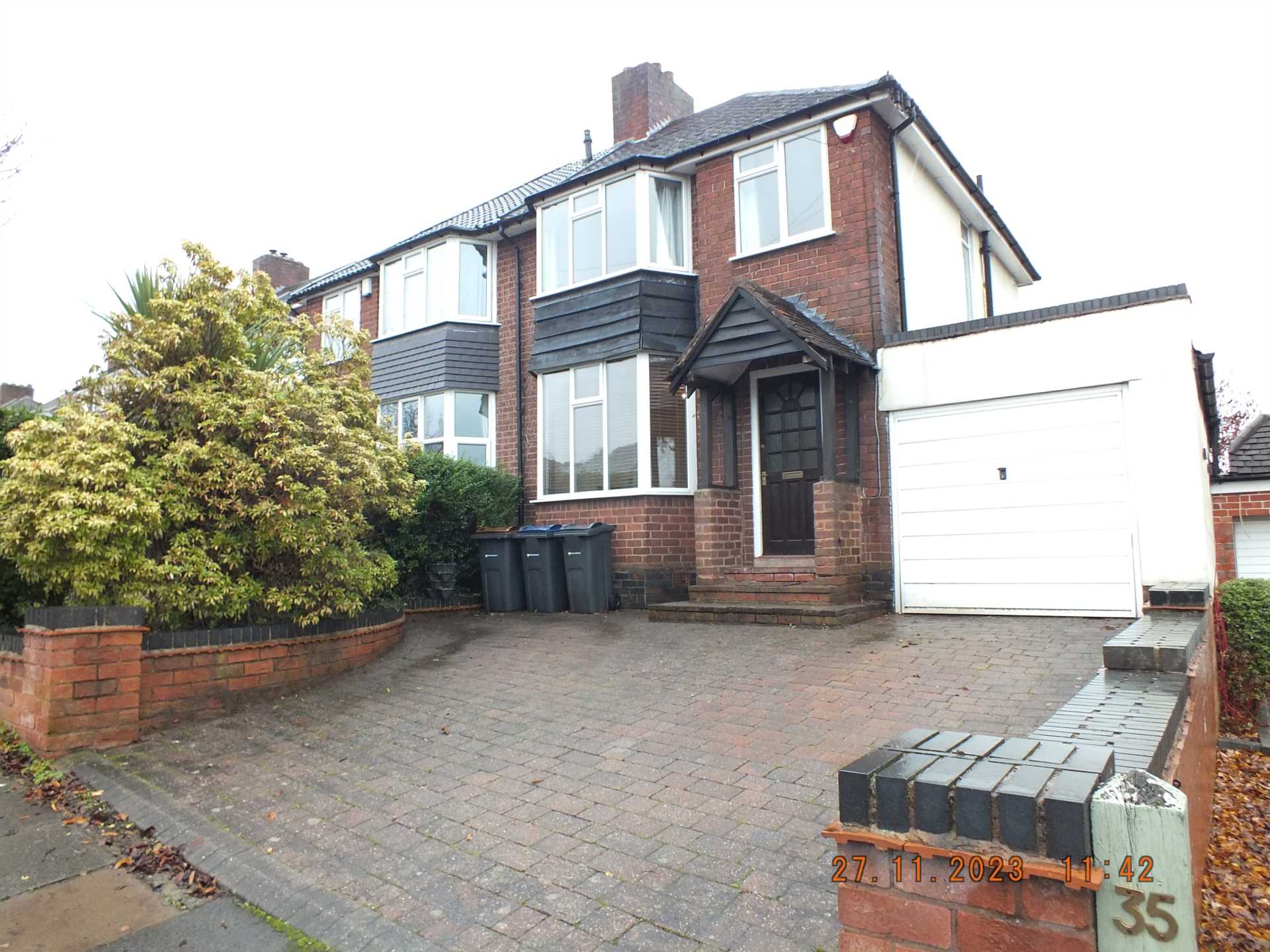 3 bed Semi-Detached House for rent in Sutton Coldfield. From Bergason Estate Agents