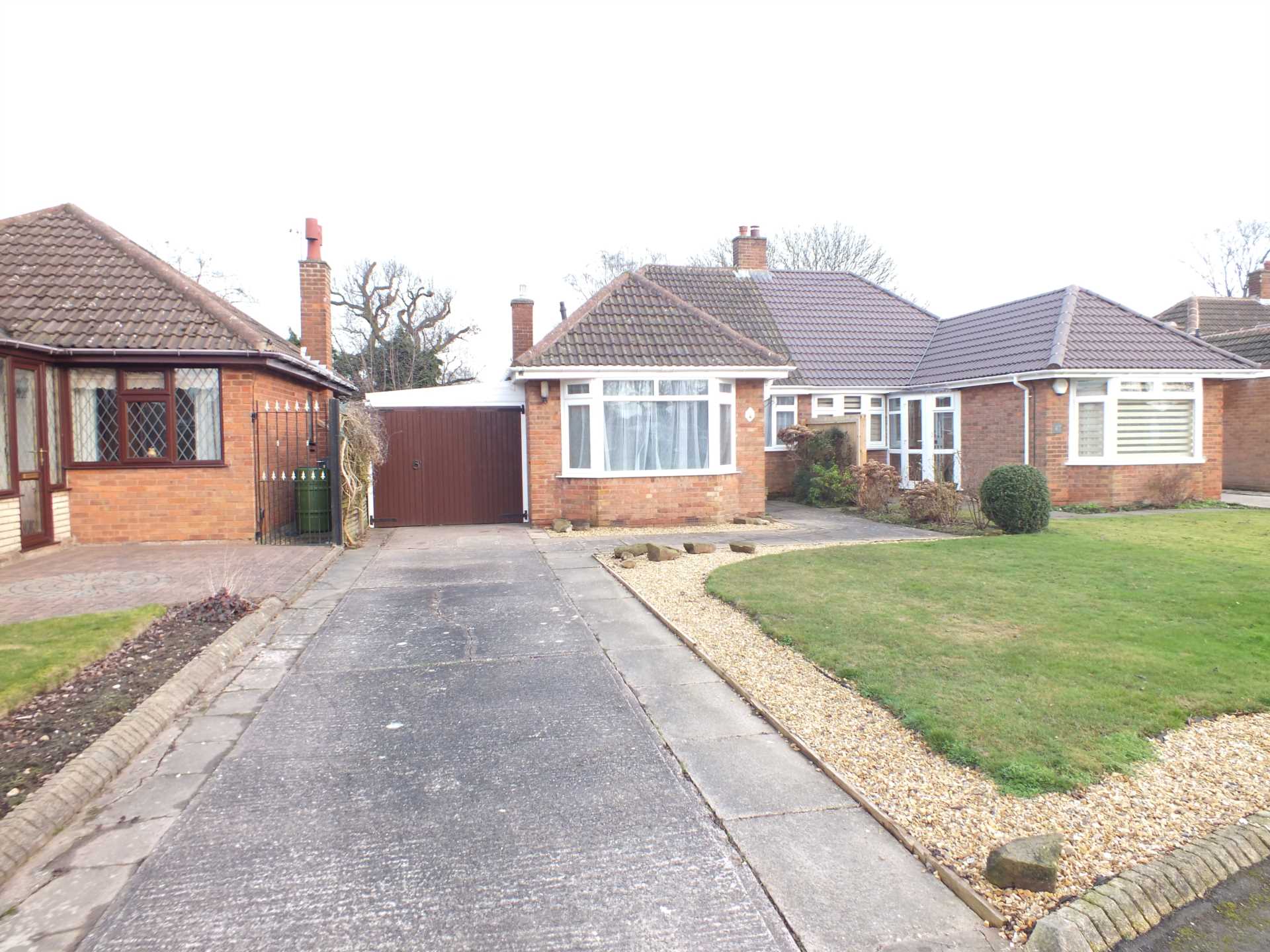 3 bed Bungalow for rent in Sutton Coldfield. From Bergason Estate Agents 3 bed Bungalow for rent in Sutton Coldfield. From Bergason Estate Agents