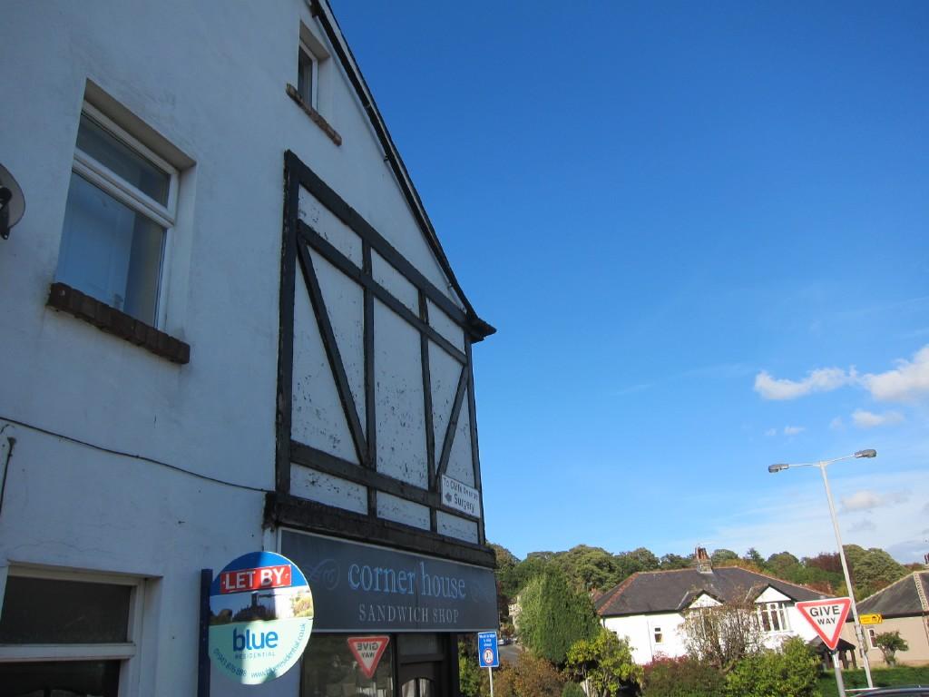 2 bed Duplex for rent in Baildon. From Blue Residential - Guiseley