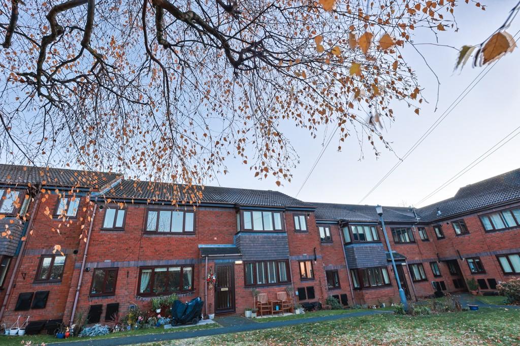 2 bed Apartment for rent in Leeds. From Blue Residential - Guiseley