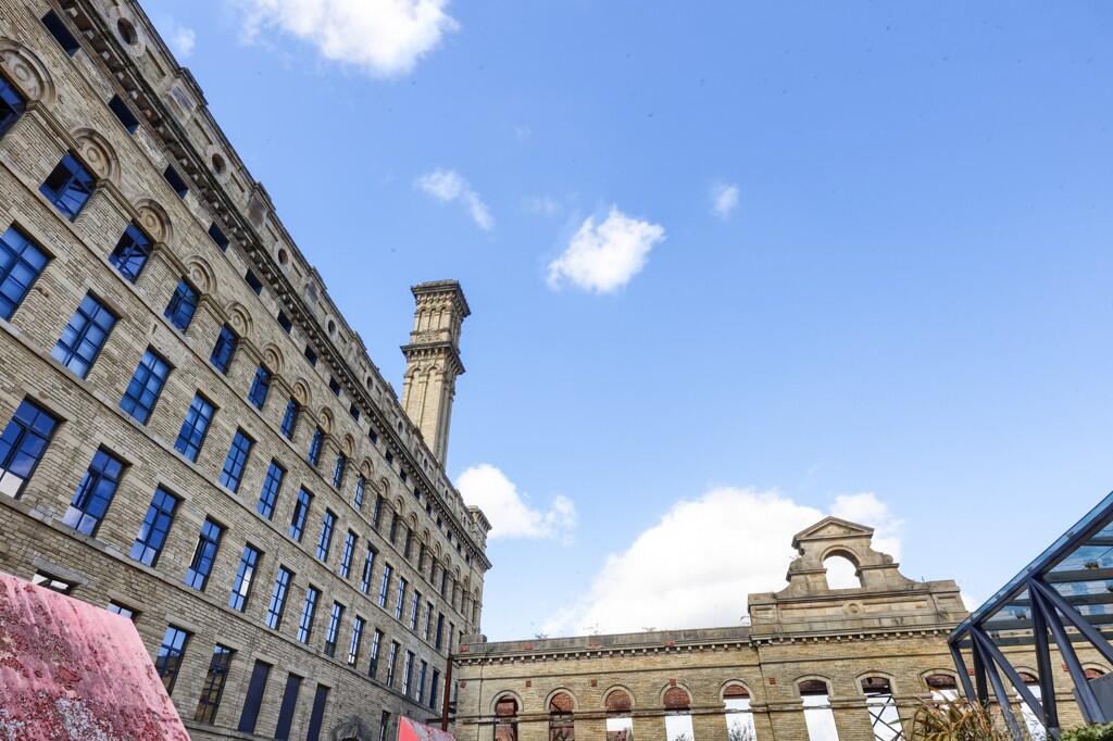 2 bed Apartment for rent in Bradford. From Blue Residential - Guiseley 2 bed Apartment for rent in Bradford. From Blue Residential - Guiseley