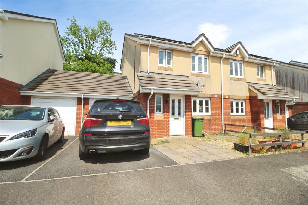 3 bed Semi Detached for rent in Holsworthy. From Bond Oxborough Phillips - Holsworthy 3 bed Semi Detached for rent in Holsworthy. From Bond Oxborough Phillips - Holsworthy